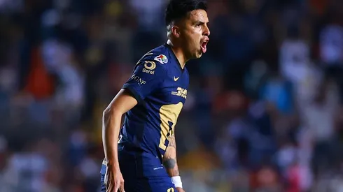 Leonel López en el festejo de su gol.