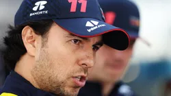 Checo Pérez sufre un cambio en la grilla de partida.