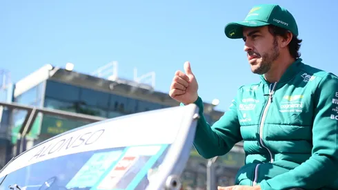 Fernando Alonso lanza picante dardo contra Lewis Hamilton y George Russell