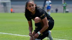 Bibiana Quintos durante el partido ante Rayadas.