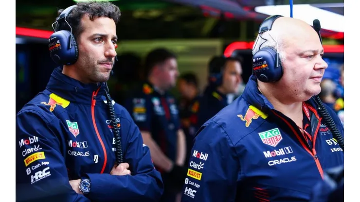 A diferencia de Helmut Marko, Daniel Ricciardo defiende a Checo Pérez