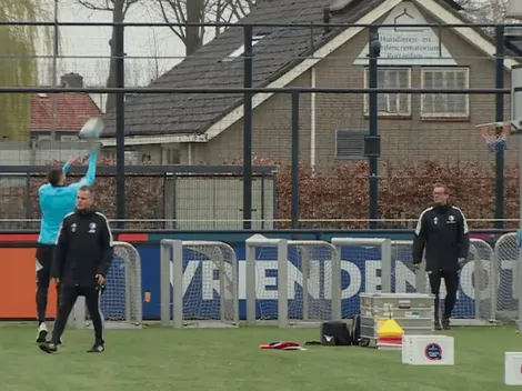 VIDEO | Santi Giménez quiso hacer un Stephen Curry, pero...