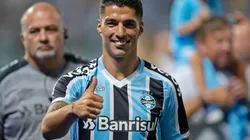 Luis Suárez en su presentación con Gremio.