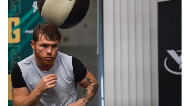 Canelo Álvarez le quita valor a la carrera de David Benavidez.