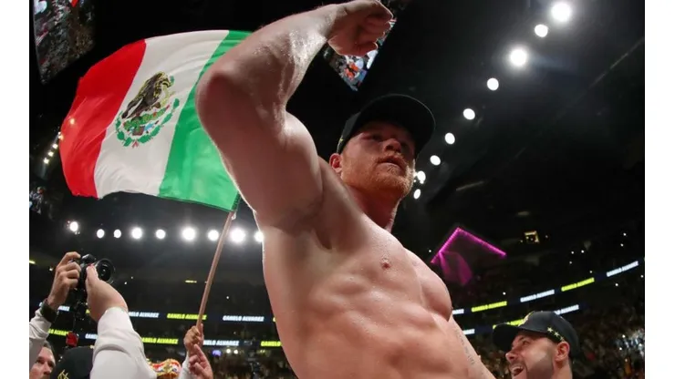 Canelo Álvarez respondió al reto de David Benavidez