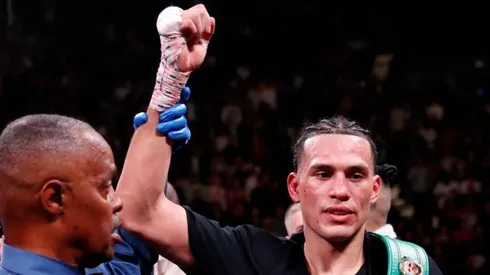 ¿Qué sigue para David Benavidez tras vencer a Caleb Plant?