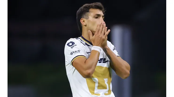 Juan Ignacio Dinenno quiere seguir en Pumas.