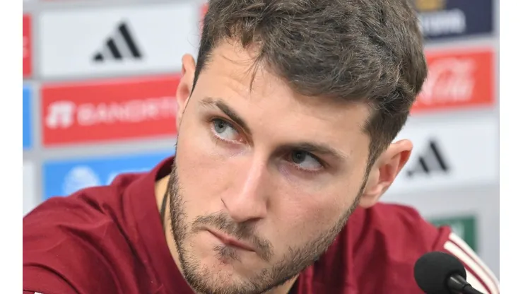 El padre de Santi Giménez habló sobre su futuro