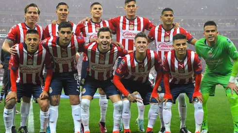 Reconocido periodista explica por qué Chivas no va salir campeón con puros mexicanos.