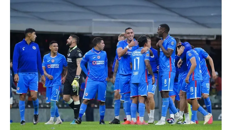 Cruz Azul perfila su primera baja.