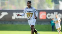 José González festeja un gol con la Sub-20.