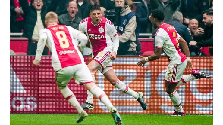 Eredivisie: Ajax v Feyenoord Amsterdam - Edson Alvarez of Ajax celebrates the 1-1 during the match between Ajax v Feyeno