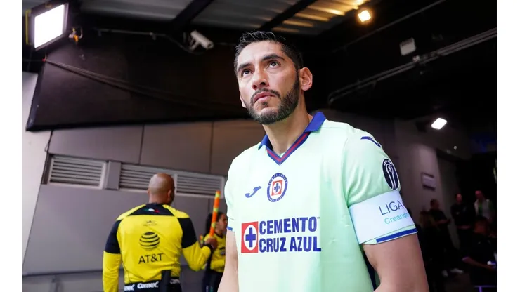 Jesús Corona en un partido de Cruz Azul en el torneo Clausura 2023.