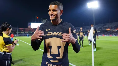 Higor Meritao durante un partido en CU.