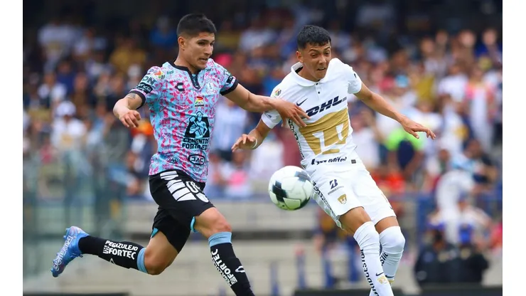 Jorge Ruvalcaba en el último duelo ante Pachuca en CU.