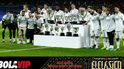 Real Madrid con sus trofeos 2023