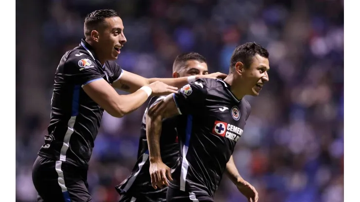 "Cata" Domínguez festeja ante Puebla.
