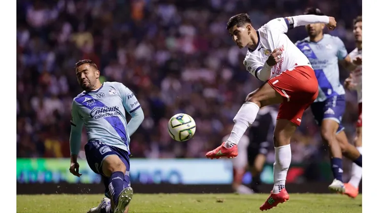 Pocho Guzmán advierte al América en la previa al Clásico Nacional.