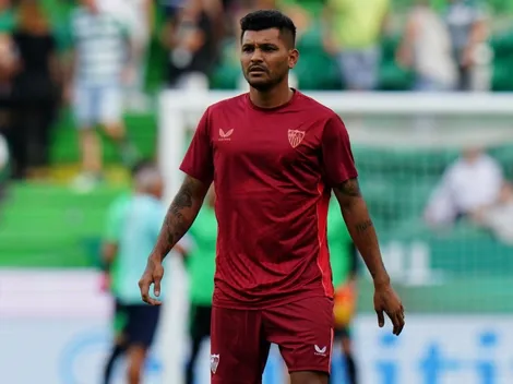 ¡Justo a tiempo! Sevilla ya maneja una fecha para el regreso de Tecatito Corona