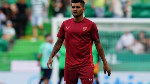 Tecatito Corona ya sabe cuándo volvería a jugar