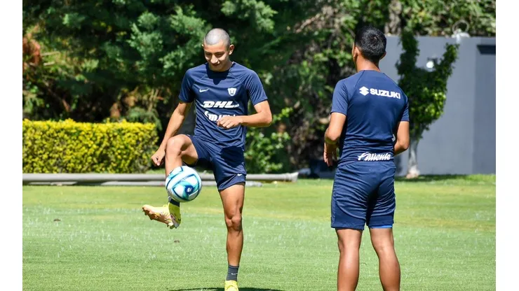 Héctor Ramírez con su nuevo look.