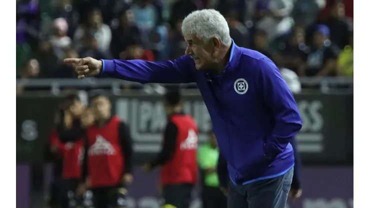 Ricardo Ferretti en el partido contra Mazatlán.