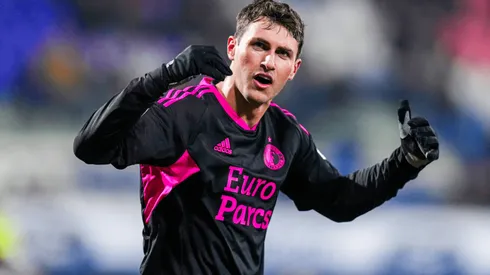 Santiago Giménez lleva 12 goles en la temporada 2022-23.