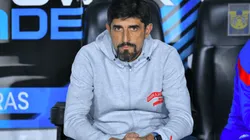 Veljko Paunovic vive su primer torneo con las Chivas.