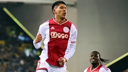 Edson Álvarez le dio la victoria al Ajax ante Vitesse, con un gol de cabeza.