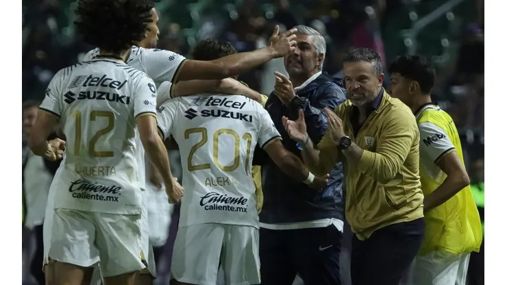 El festejo con Rafael Puente.