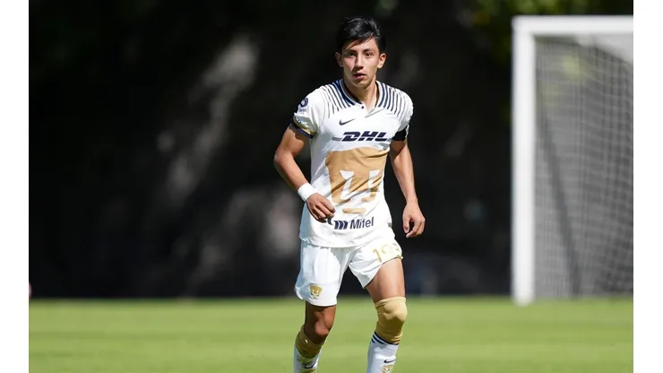 Héctor Ramírez durante un partido con la Sub-20.