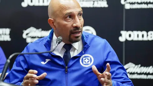 Coneo Pérez y un dardo poco sutil.