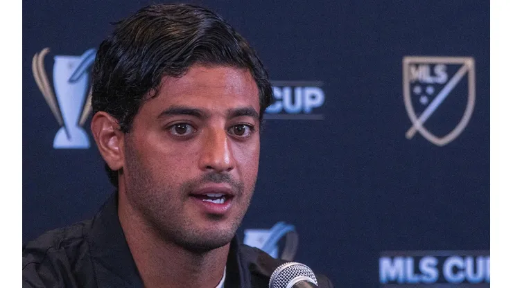 Carlos Vela en una conferencia previa a la Final de la MLS 2022.