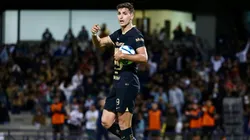 Juan Dinenno tras su gol ante Chivas.