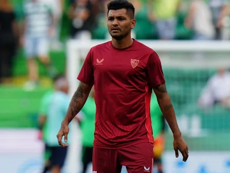 ¡Cerca del regreso! Tecatito Corona entrena a la par de sus compañeros en Sevilla