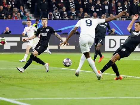 Chucky Lozano entrega asistencia a Victor Osimhen (VIDEO)