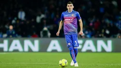 Johan Vásquez descendería con el Cremonese