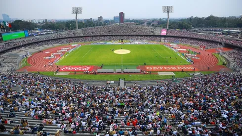 El estadio Olímpico Universitario ante Chivas.