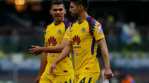 Henry Martín y Oribe Peralta con el América en el torneo Clausura 2018.