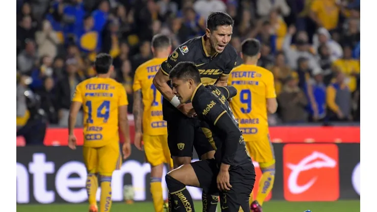 Jesús Molina y Ricardo Galindo ante Tigres.