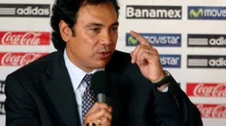 Hugo Sánchez fue desacreditado para dirigir a Cruz Azul.