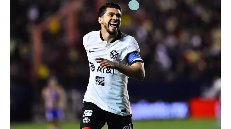 Henry Martín marcó dos goles ante Atlético de San Luis y se metió al top 10 de goleadores del América.