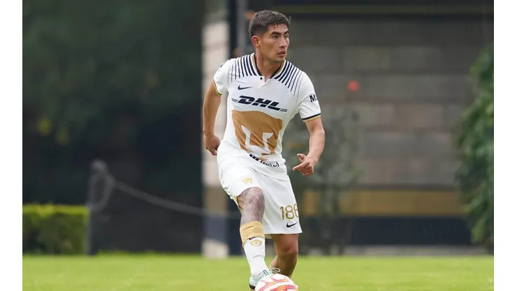 Pablo Monroy durante un partido de la Sub-20 en Cantera.