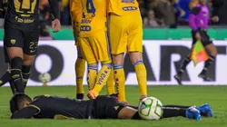 Ricardo Galindo tras su autogol ante Tigres.