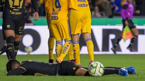 Ricardo Galindo tras su autogol ante Tigres.