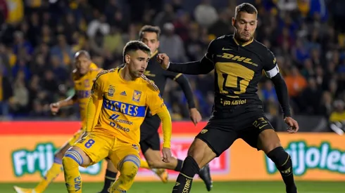 Nicolás Freire en el estadio Universitario.