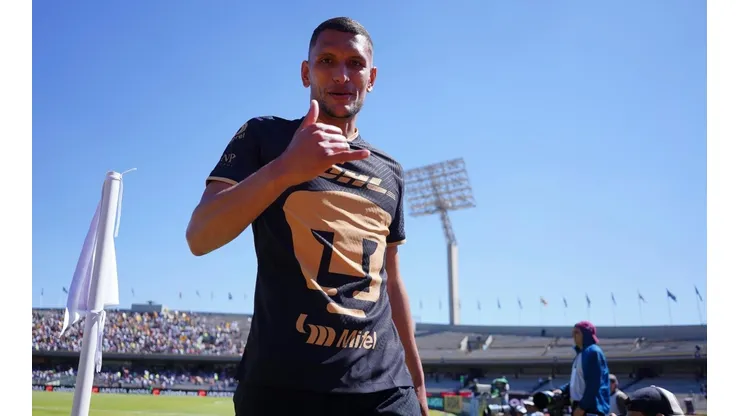 Higor Meritao ante el Atlas en CU.