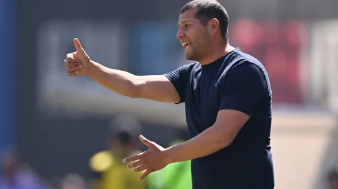 Jonathan Lazcano en el partido ante Cruz Azul