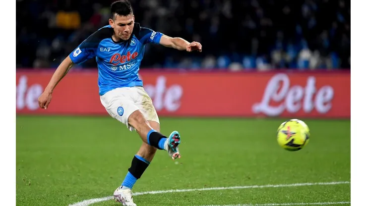 Hirving Lozano jugó 45' en la victoria de Napoli sobre Spezia, por 3-0.