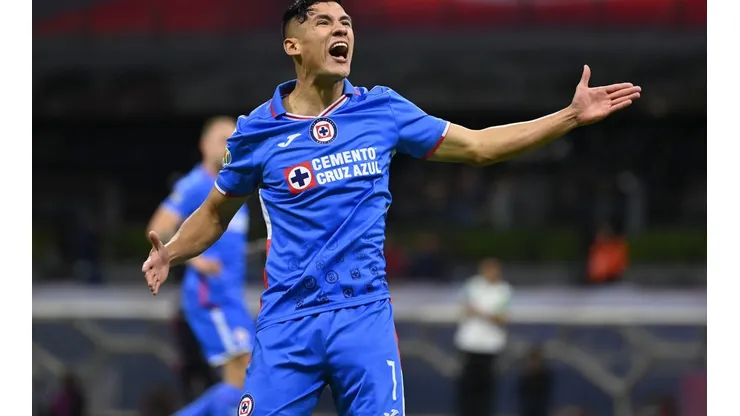 Uriel Antuna quería aceptar la oferta del Panathinaikos.